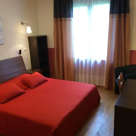 Hôtel Le Chantoiseau Chaumont-sur-Aire Extérieur photo