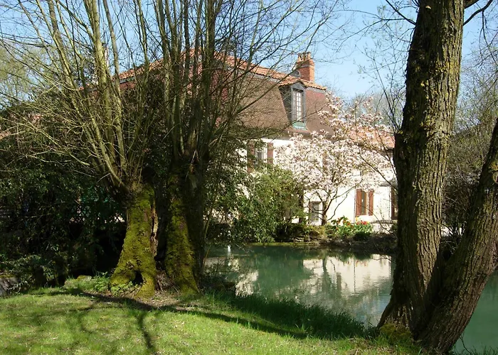 Logis Hotel Le Chantoiseau